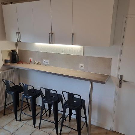 Auberge Angers Exteriér fotografie