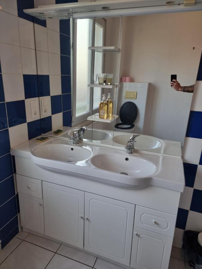 Auberge Angers Exteriér fotografie